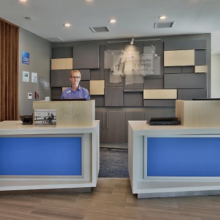 Holiday Inn Express & Suites - Roswell By Ihg Экстерьер фото