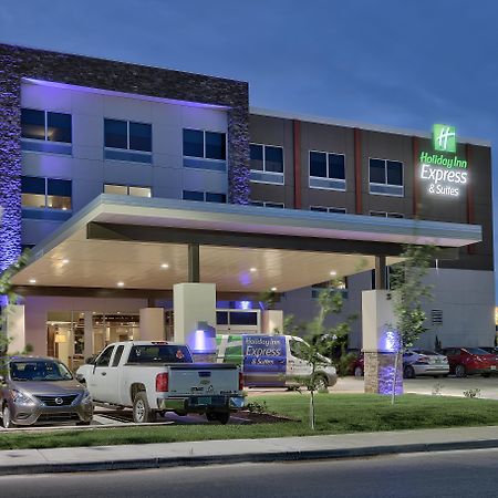Holiday Inn Express & Suites - Roswell By Ihg Экстерьер фото