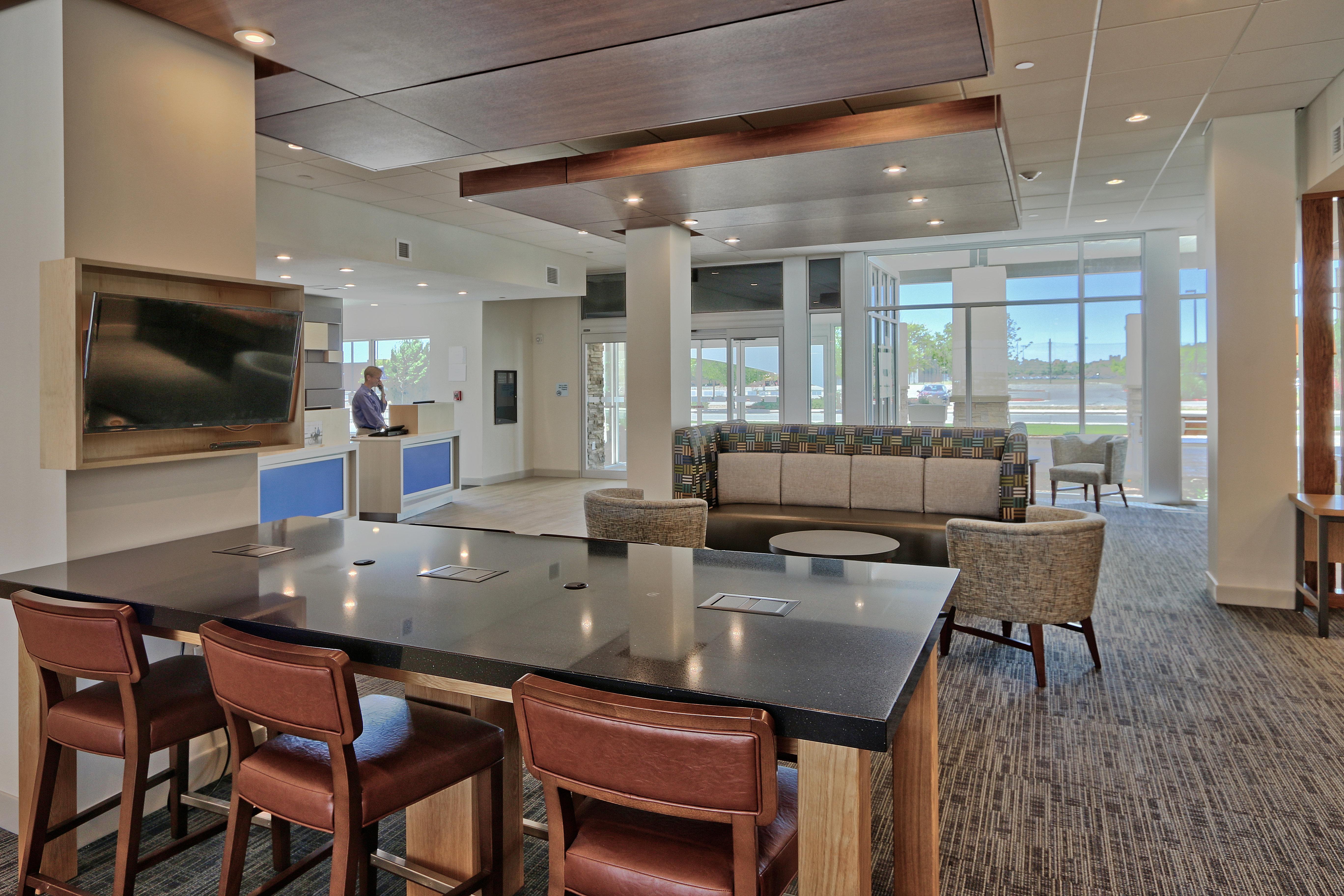 Holiday Inn Express & Suites - Roswell By Ihg Экстерьер фото