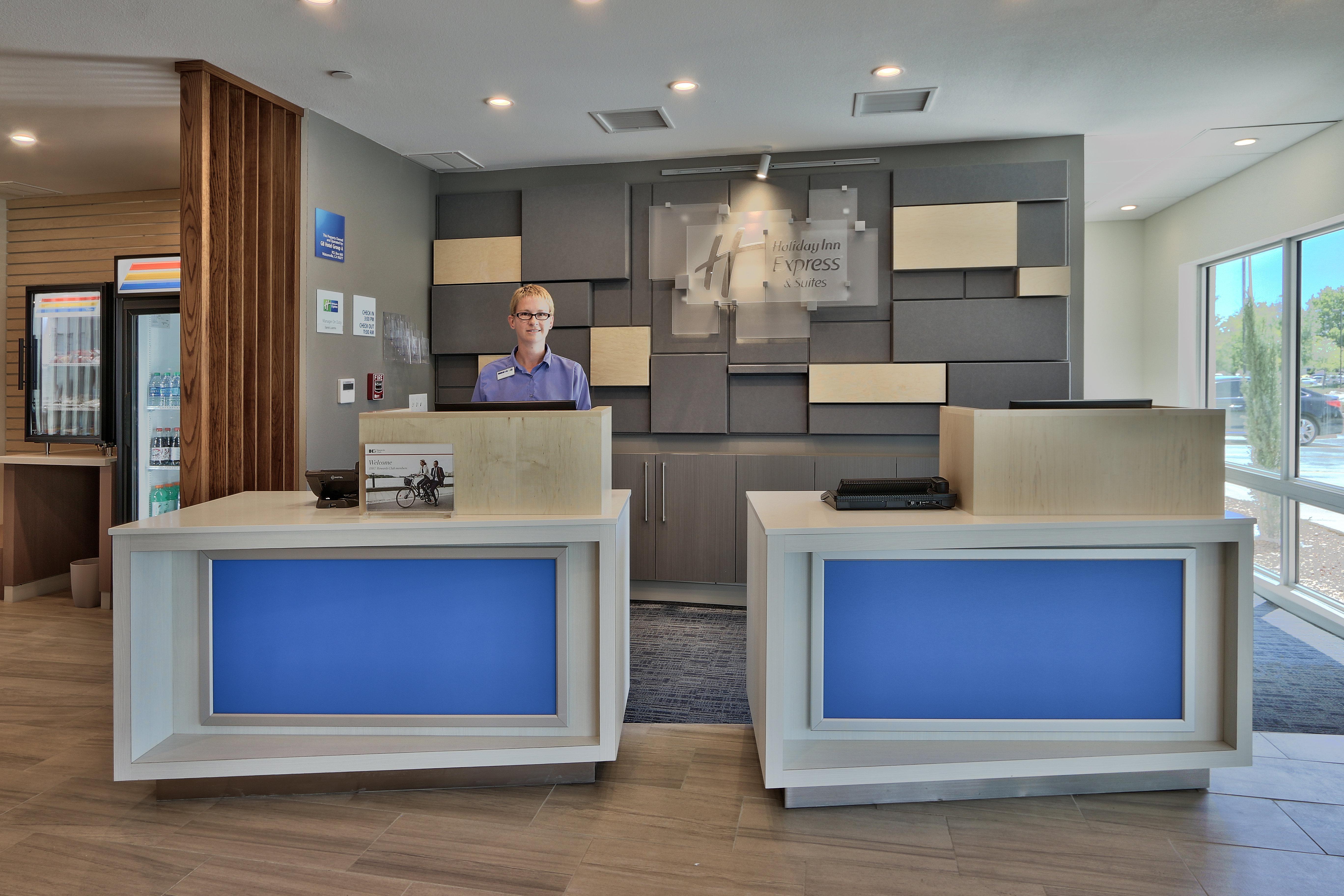 Holiday Inn Express & Suites - Roswell By Ihg Экстерьер фото